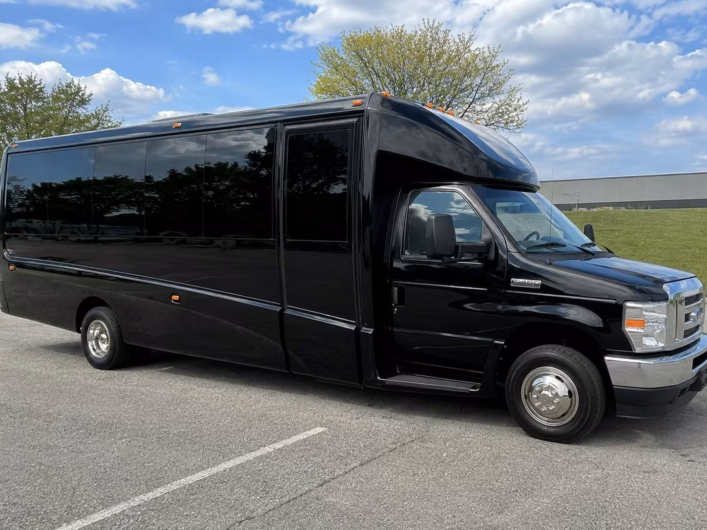 18 passenger minibus