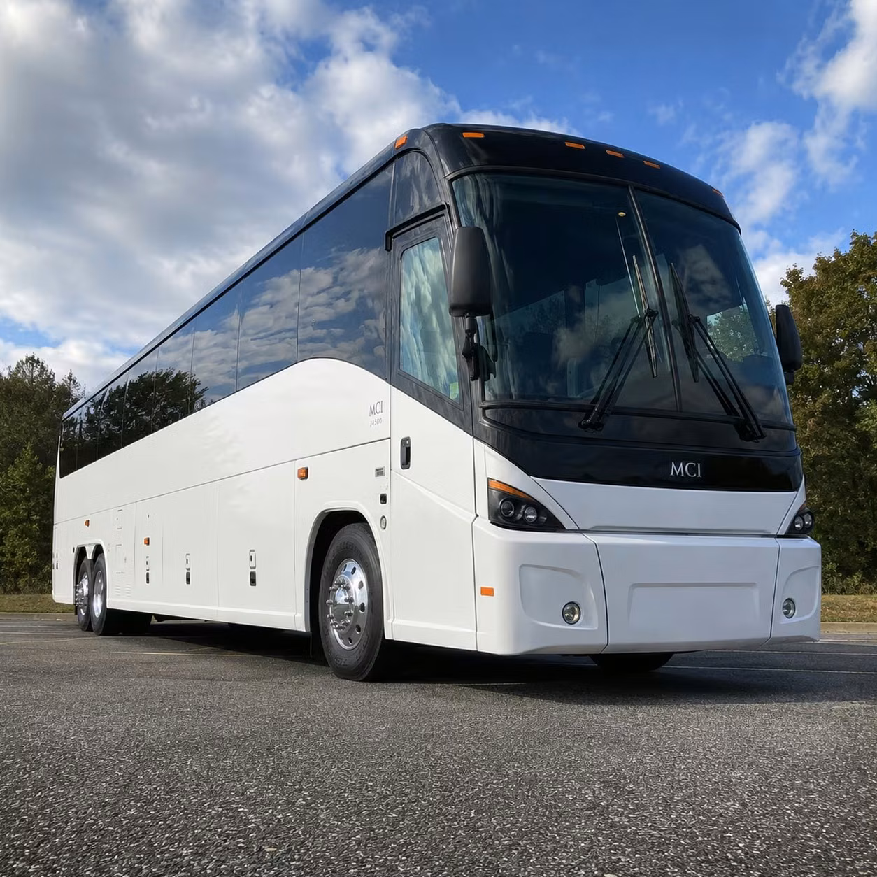 daily commuter shuttle services between kansas city suburbs and downtown offices