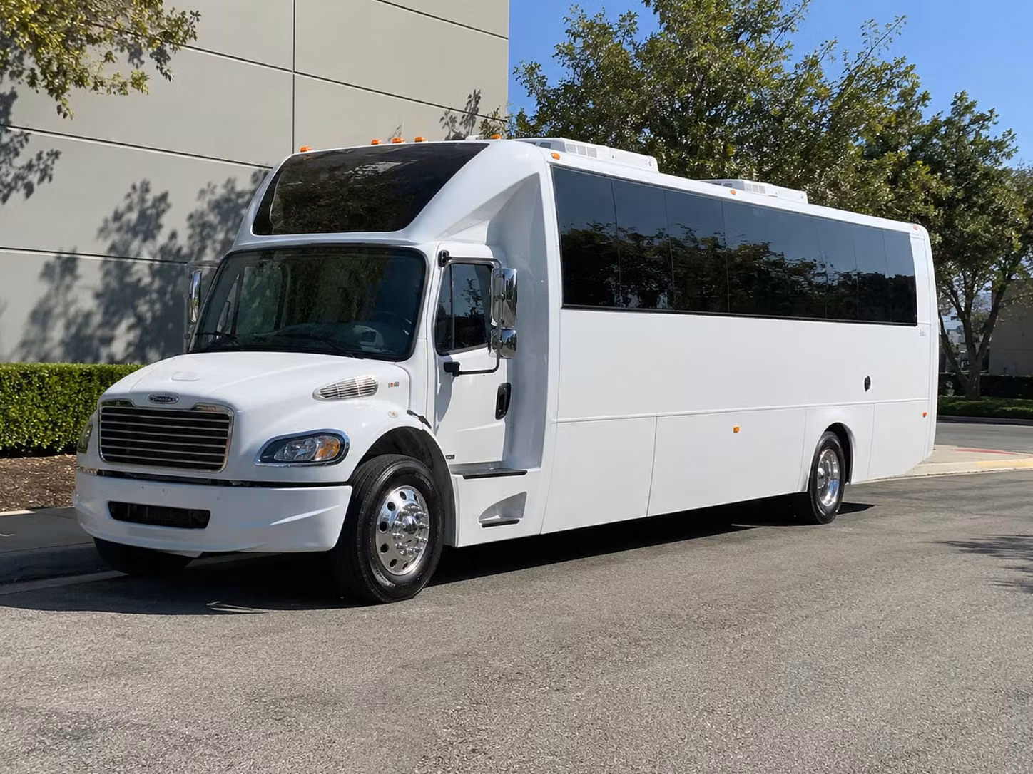 kansas city prom party bus rentals that make the night before the night even better